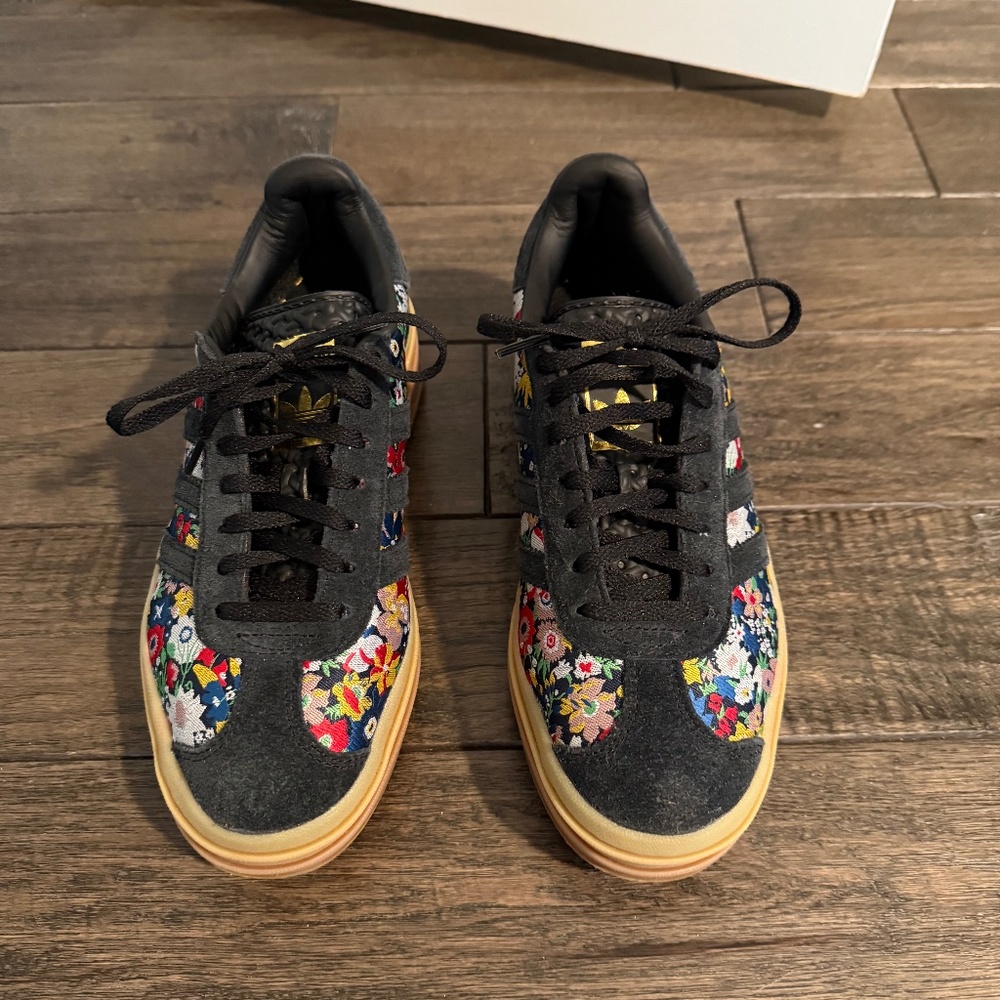 WORN ONCE- Adidas Gazelle "Bold" Liberty London Print "Floral Embroidery" Sz 7